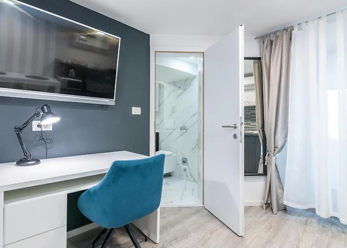 Small, Sweet & Cosy Apartament *