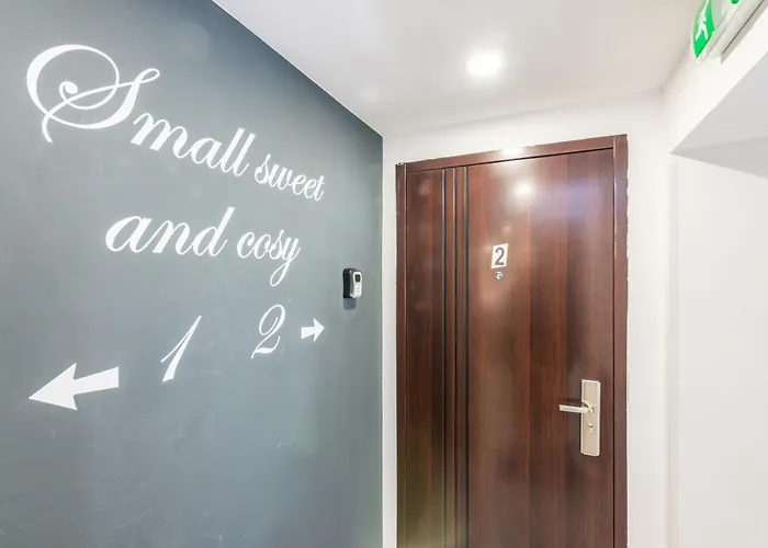 Small, Sweet & Cosy Apartament *